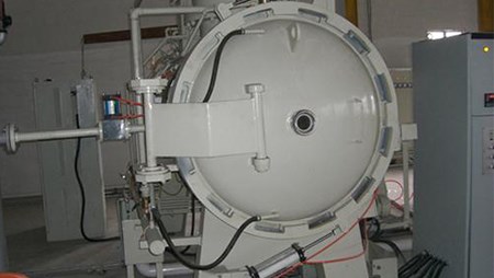 燒結溫度對硬質(zhì)合金性能有何影響